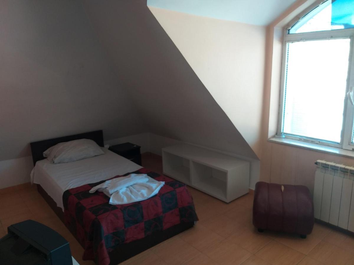 Bon Bon Hotel โซเฟีย ภายนอก รูปภาพ